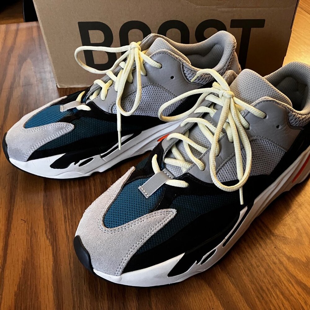 Adidas Yeezy Boost 700 Waverunner